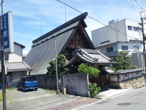 緑青建物01